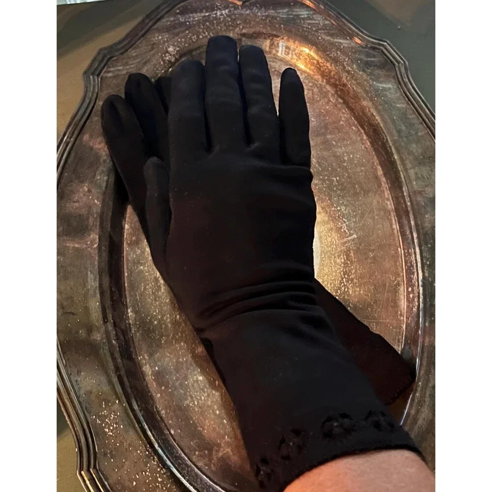 Title:Vintage 1950s Black Mid-Length Dress Gloves - French Knot Detail (12